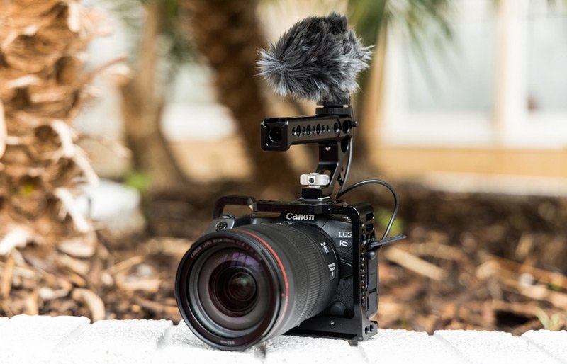 EOS R5 camera with RF 24-70mm F2.8L IS USM lens